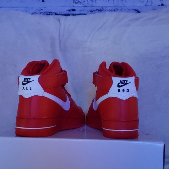 red high top forces